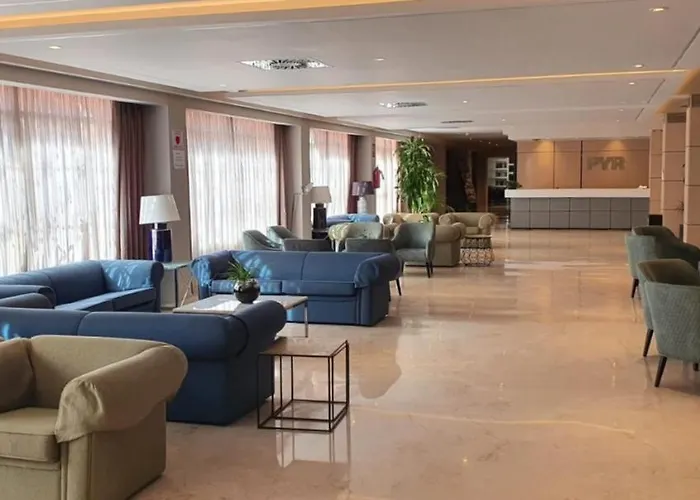 En Pyr Puerto Апартаменты *