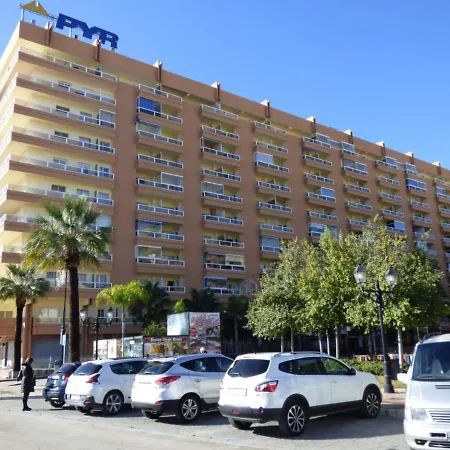 En Pyr Puerto * Fuengirola